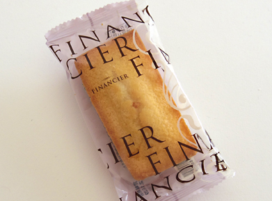 Financier : TULLY'S COFFEE